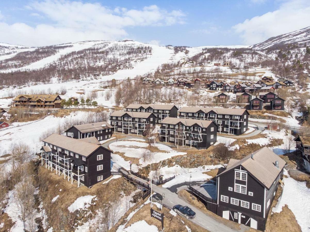 Oppdal Alpintun, Stolen Ovre - Ski In Ski Out Buitenkant foto
